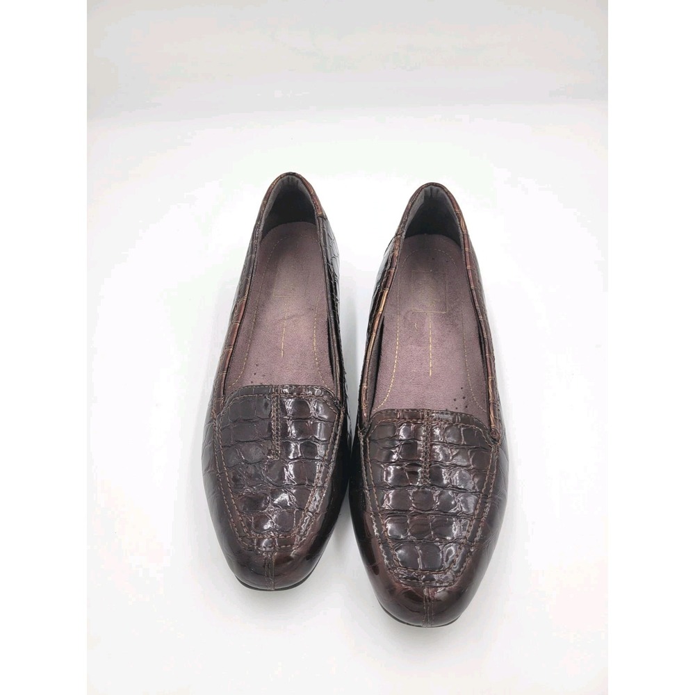 Clarks Women's Alligator Print Loafer Slip On‎ Patent Leather Shoes Size 8.5M